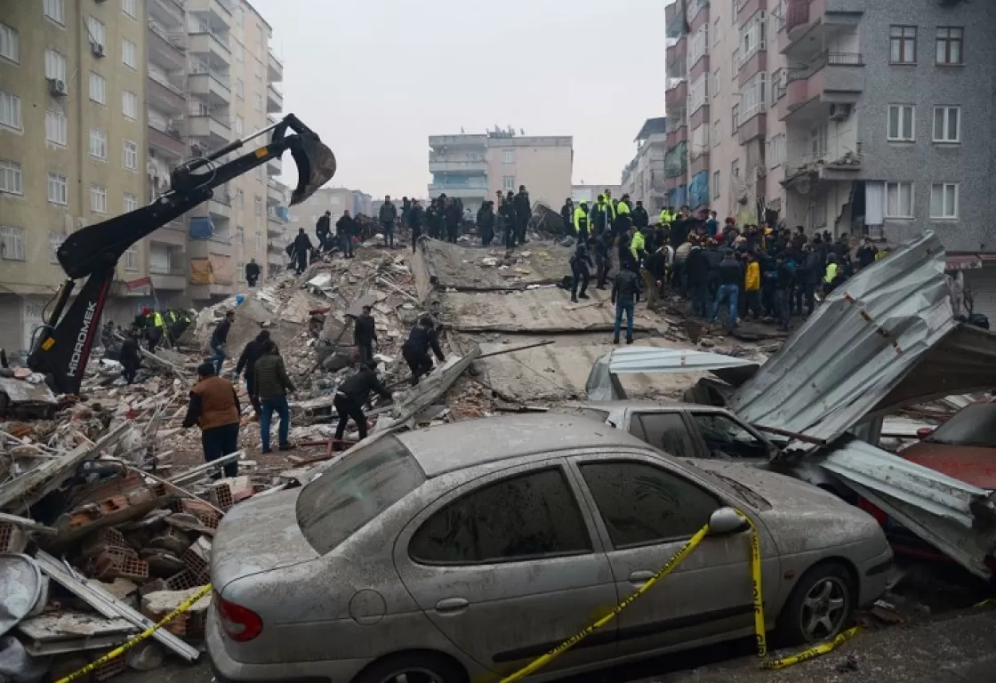 وكالة عالمية تكشف حجم خسائر الزلزال في تركيا... وباباجان يُحذر من سوء إدارة الأزمة