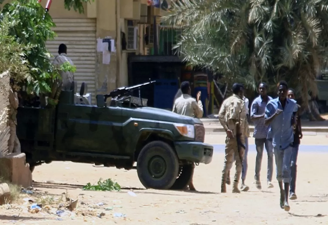 هدوء حذر وإجلاء أجانب وحصيلة جديدة للضحايا... آخر تطورات المشهد السوداني