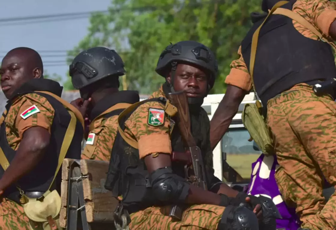 بوركينا فاسو تمهل فرنسا شهراً لسحب قواتها... تفاصيل