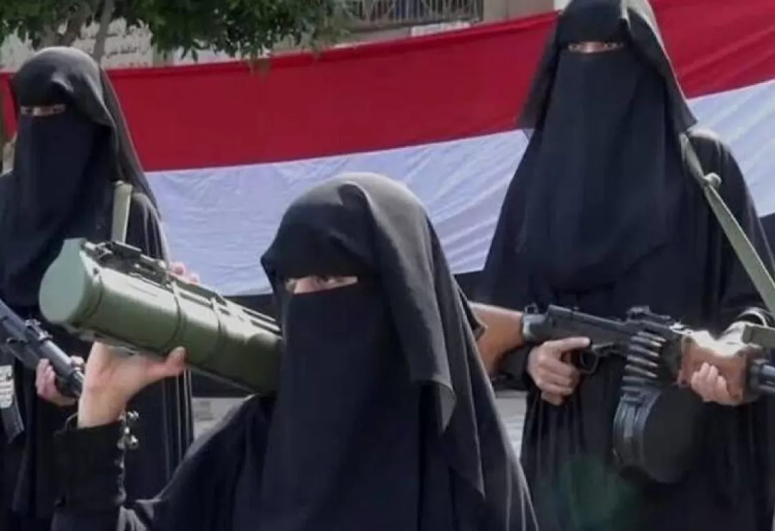  زينبيات الحوثي يجبرن اليمنيات على حضور دروس طائفية... تفاصيل