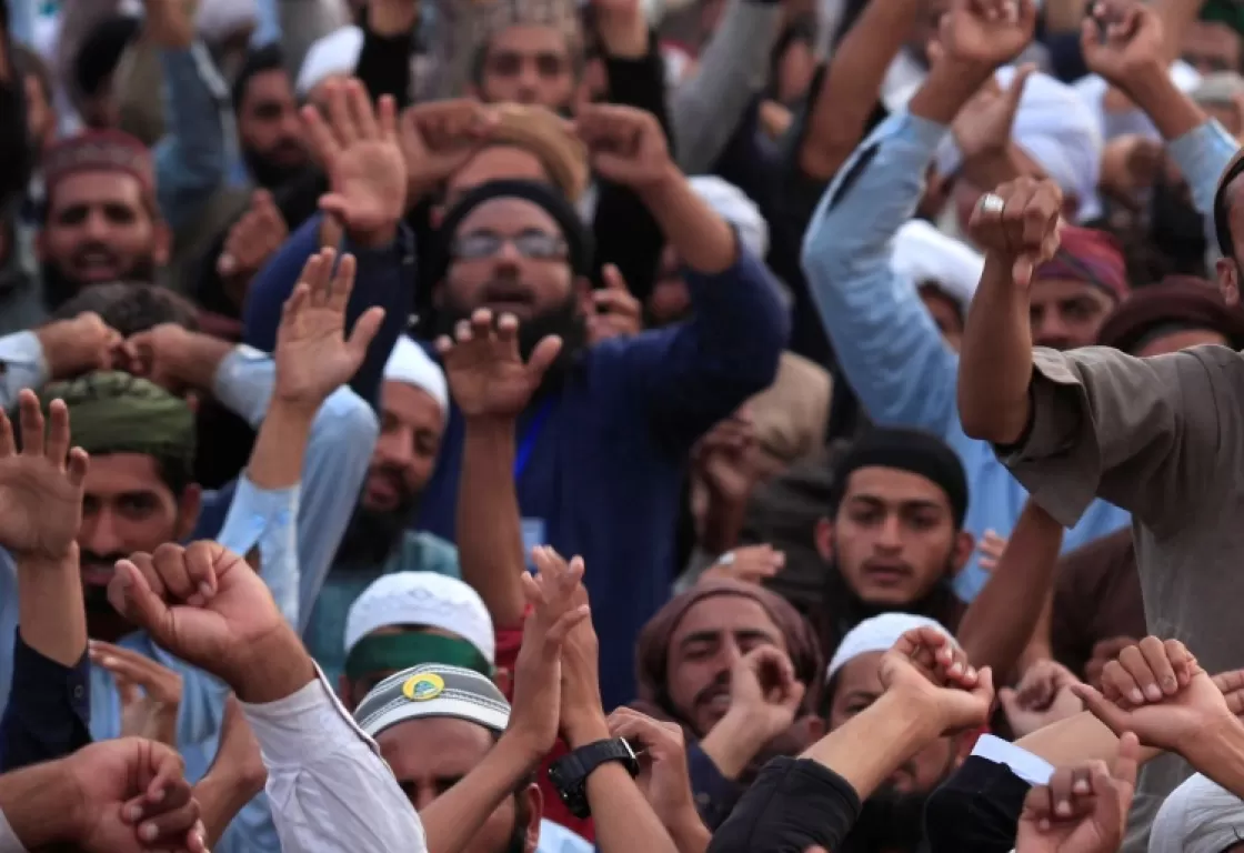العلمانية أم الإسلامية؟ عن الآفاق المثقوبة للإصلاح العربي العلمانية أم الإسلامية؟ عن الآفاق المثقوبة للإصلاح العربي