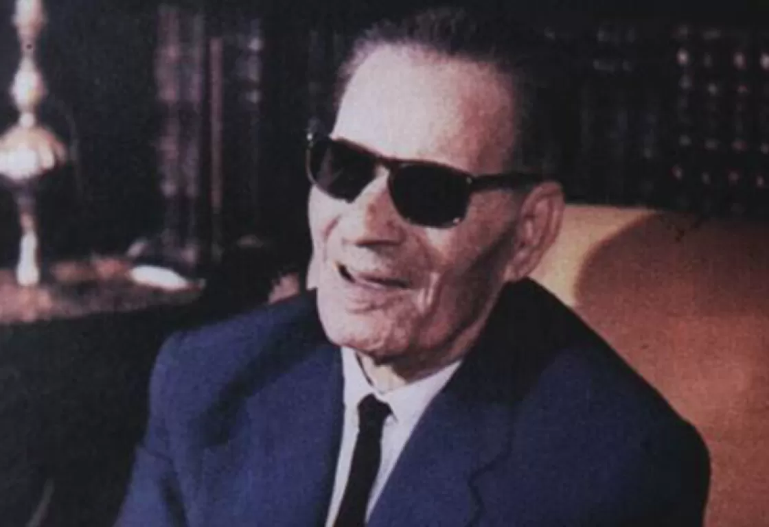 كيف رد طه حسين وآخرون على الإخوان؟ كيف رد طه حسين وآخرون على الإخوان؟