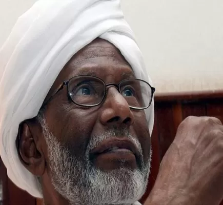 ماذا فعل الترابي بالسودان؟ ماذا فعل الترابي بالسودان؟