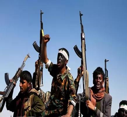 في أول عملية منذ انتهاء الهدنة... الحوثيون ينفذون هجوماً على ميناء الضبة النفطي في حضرموت