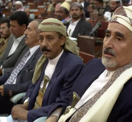 إخوان اليمن على صفيح ساخن في تعز... ما الجديد؟