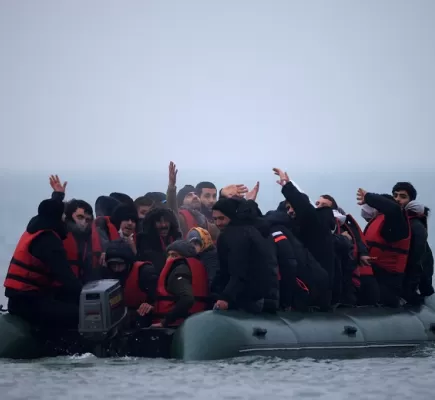 اليونان تكشف من وراء حادثة غرق مركب المهاجرين... حقائق أم محاولة لتبرئة نفسها؟