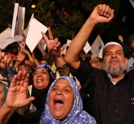 جماعات الإسلام السياسي.. هل تشوه القيم الإنسانية للأفراد والمجتمعات؟ جماعات الإسلام السياسي.. هل تشوه القيم الإنسانية للأفراد والمجتمعات؟