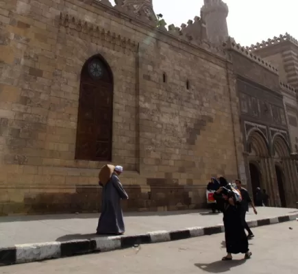 لماذا انتصر إسلام الخاصّة على إسلام العامّة؟ لماذا انتصر إسلام الخاصّة على إسلام العامّة؟