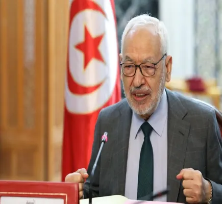 بعد 45 عامًا من الجدل والصدامات.. «النهضة» على أعتاب الحظر وسقوط آخر معاقل الإخوان في تونس بعد 45 عامًا من الجدل والصدامات.. «النهضة» على أعتاب الحظر وسقوط آخر معاقل الإخوان في تونس