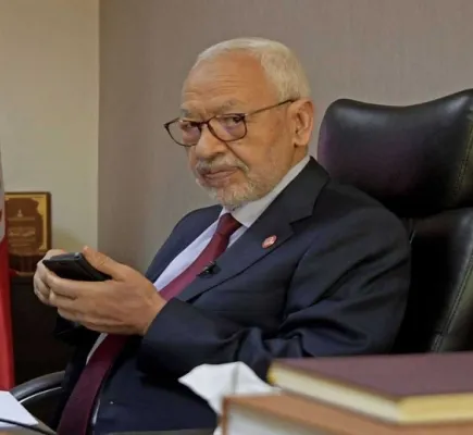 الإخوان تحت المقصلة القضائية.. أحكام الجهاز السري تعيد رسم نهاية نفوذ النهضة في تونس الإخوان تحت المقصلة القضائية.. أحكام الجهاز السري تعيد رسم نهاية نفوذ النهضة في تونس
