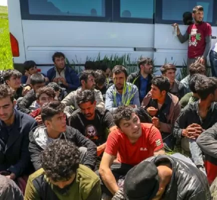 تركيا تُرحل (25) ألف مهاجر خلال (3) أشهر