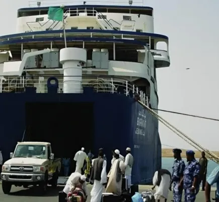 البحر الأحمر في مرمى التهريب.. تقرير دولي يكشف ارتباطات جديدة بين إيران وشبكات الإخوان في السودان البحر الأحمر في مرمى التهريب.. تقرير دولي يكشف ارتباطات جديدة بين إيران وشبكات الإخوان في السودان