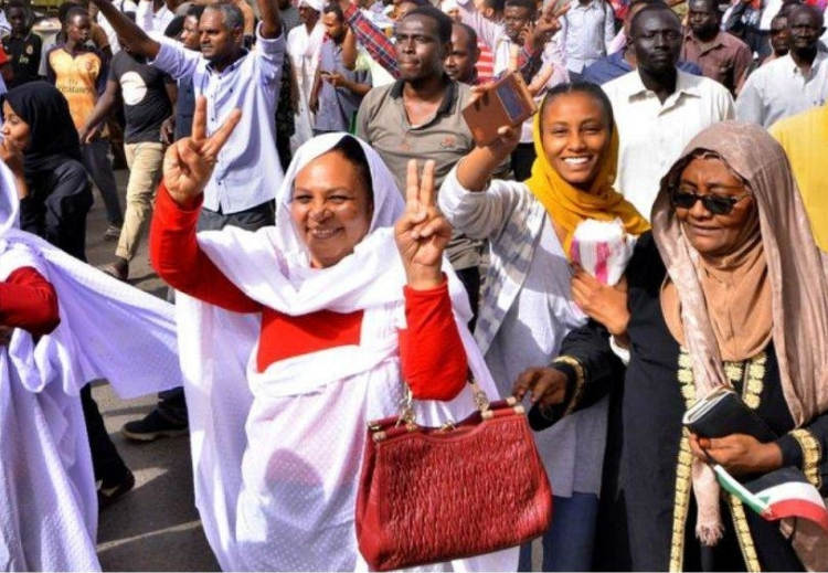 السودان: الخارجية بين أيدي الدبلوماسية "الناعمة".. فهل المشاركة النسائية منصفة؟