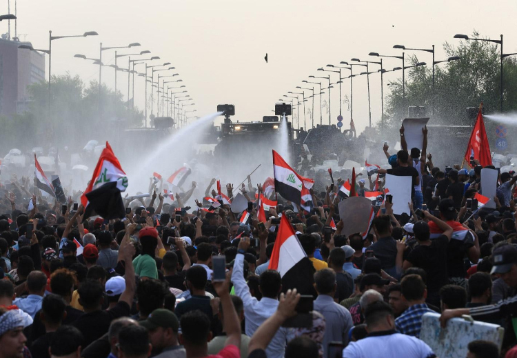 هل تقرر انتفاضة العراق مصير النفوذ الإيراني بالمنطقة؟
